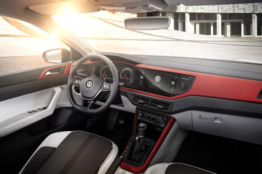 Интерьер Volkswagen Polo Beats 2017 года  (WW) (фото 7 из 45)